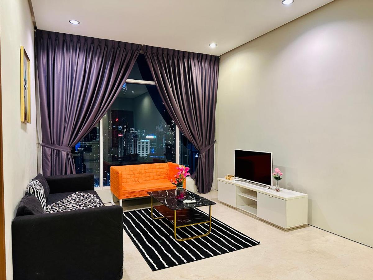 Soho Klcc By Sky Multilink Apartment *