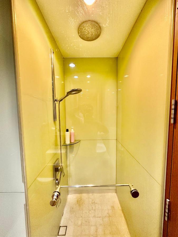 Soho Klcc By Sky Multilink Apartment *